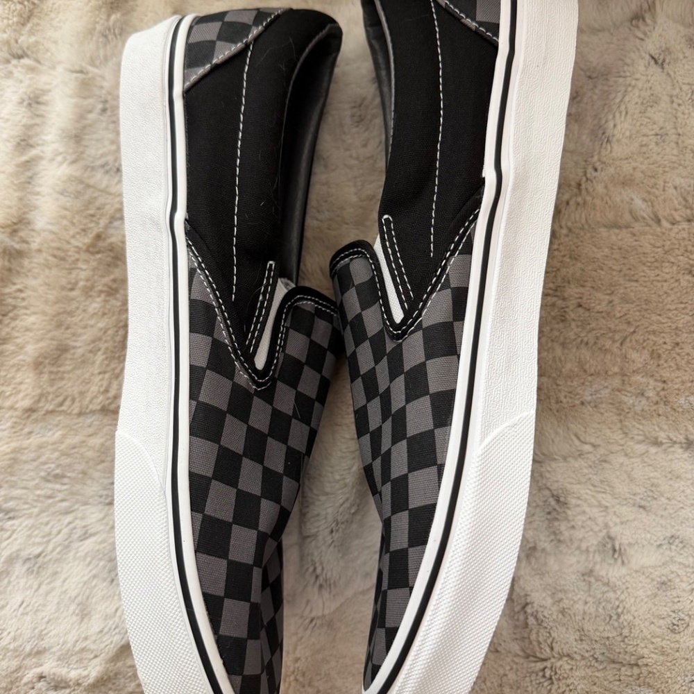 Classic Slip-on Gray Checkered Vans NWT Size 11 Men’s - Picture 6 of 7